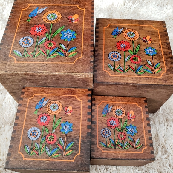 Other - Vintage Japan 🇯🇵 nesting  canisters